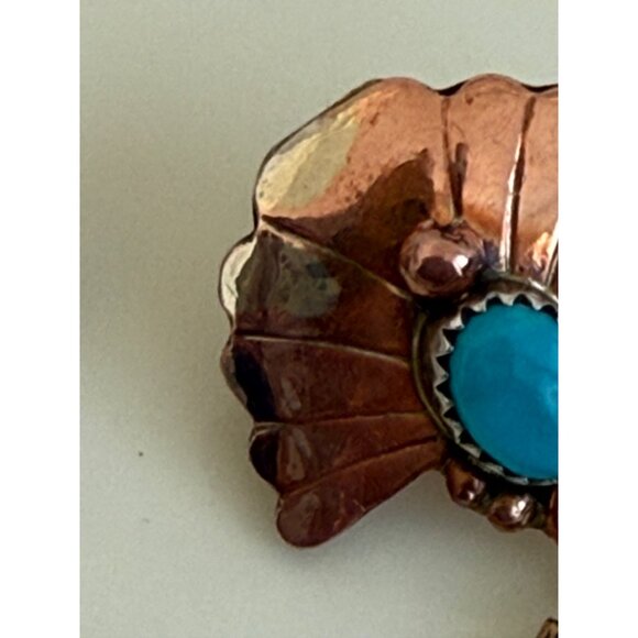 Vintage 80s Navajo Dangle Earrings Fan Shaped 925 Copper Gilt Running Bear - Picture 5 of 14